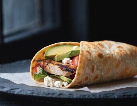 Viral Cottage Cheese Wrap: Ψήνεις το Wrap — Χωρίς Αλεύρι